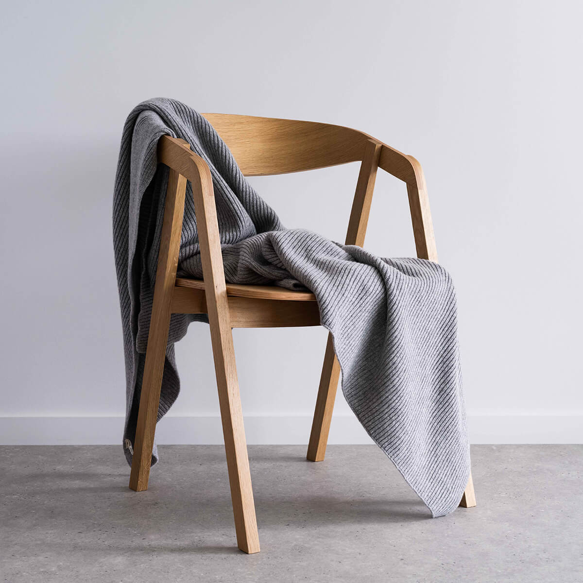 Moyha :: Pled klasyczny premium szary 130x180 cm
