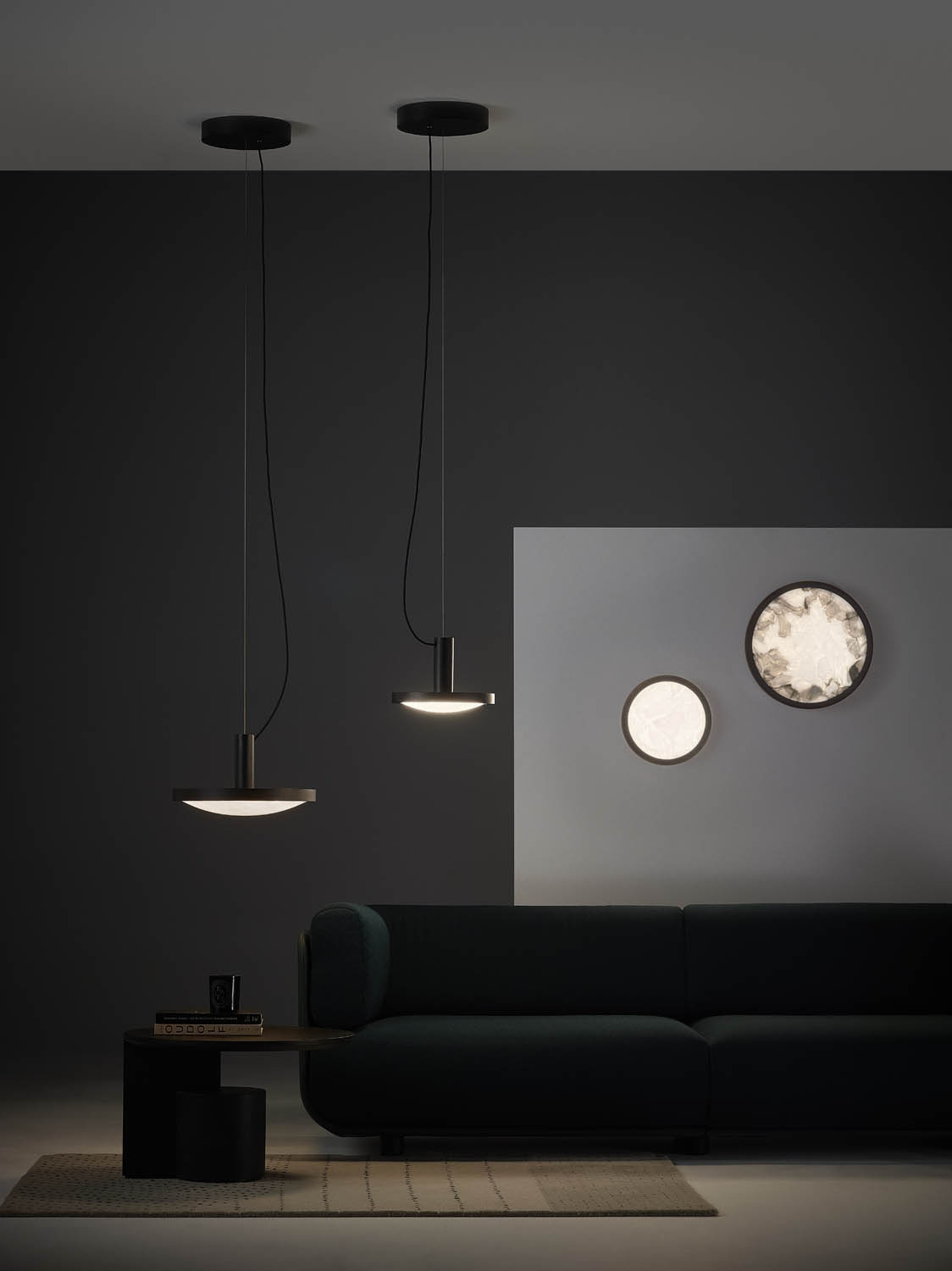 Brokis :: Lampa Wisząca Convex śr. 42,6 cm transparentna czarna