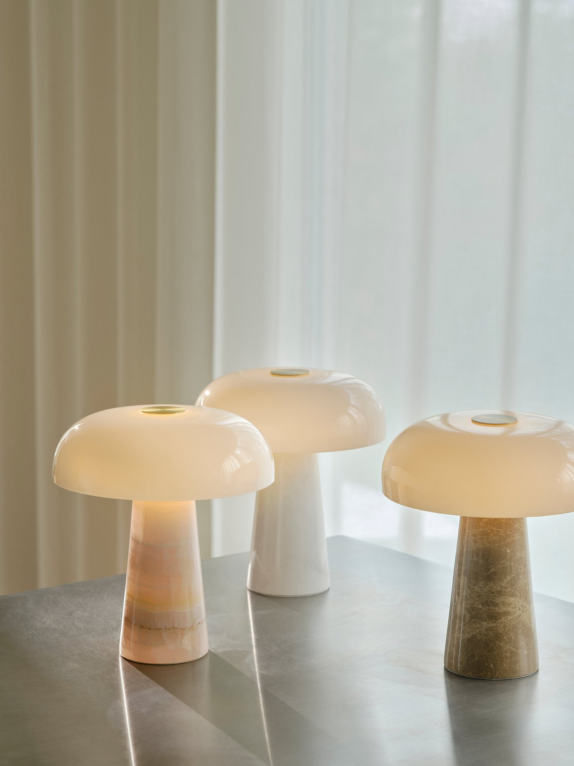 Design For The People :: Lampa stołowa Glossy mini beżowa