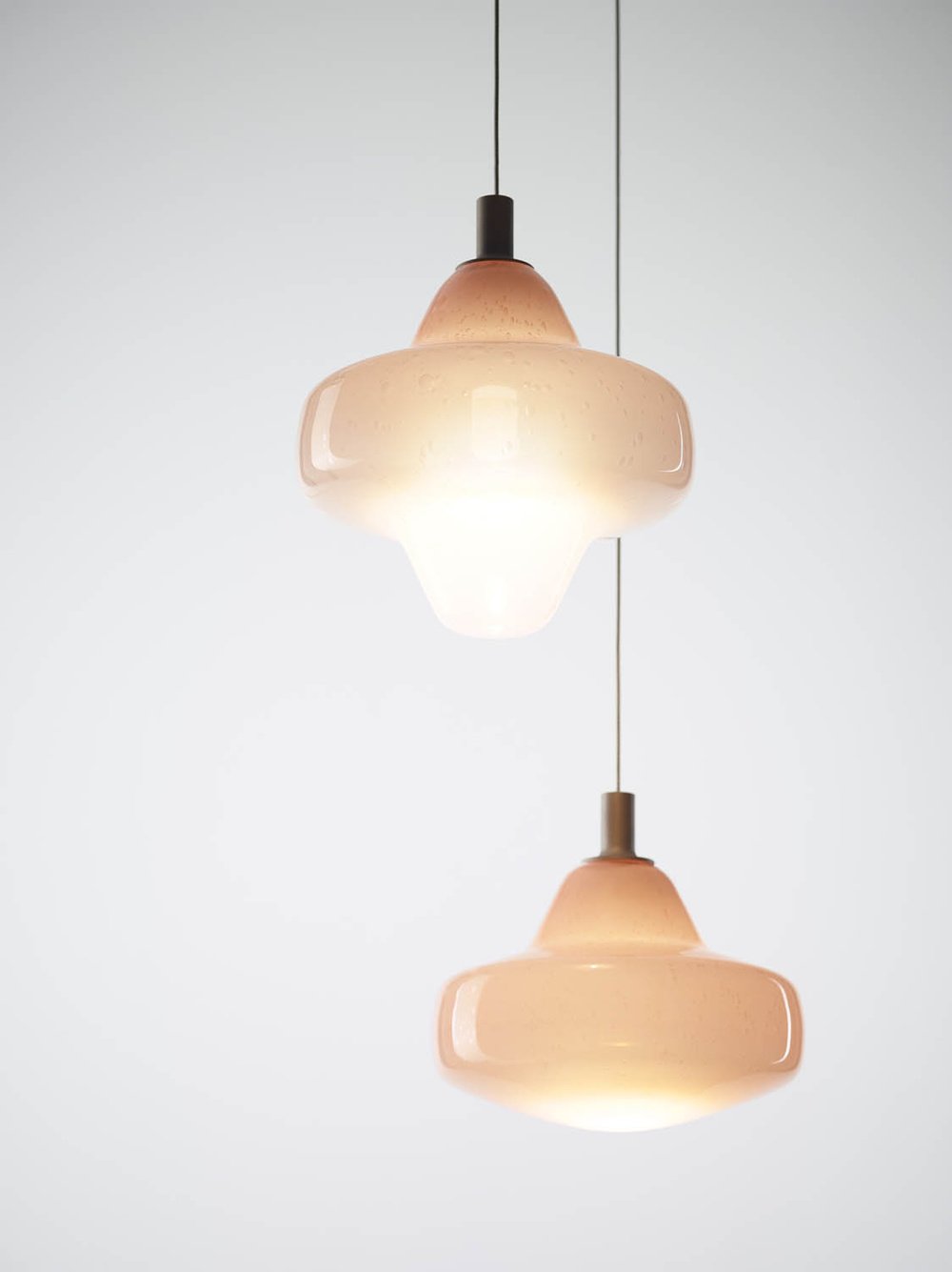 Brokis :: Lampa Wisząca Starcloud Atria szer. 18 cm jasnoróżowa