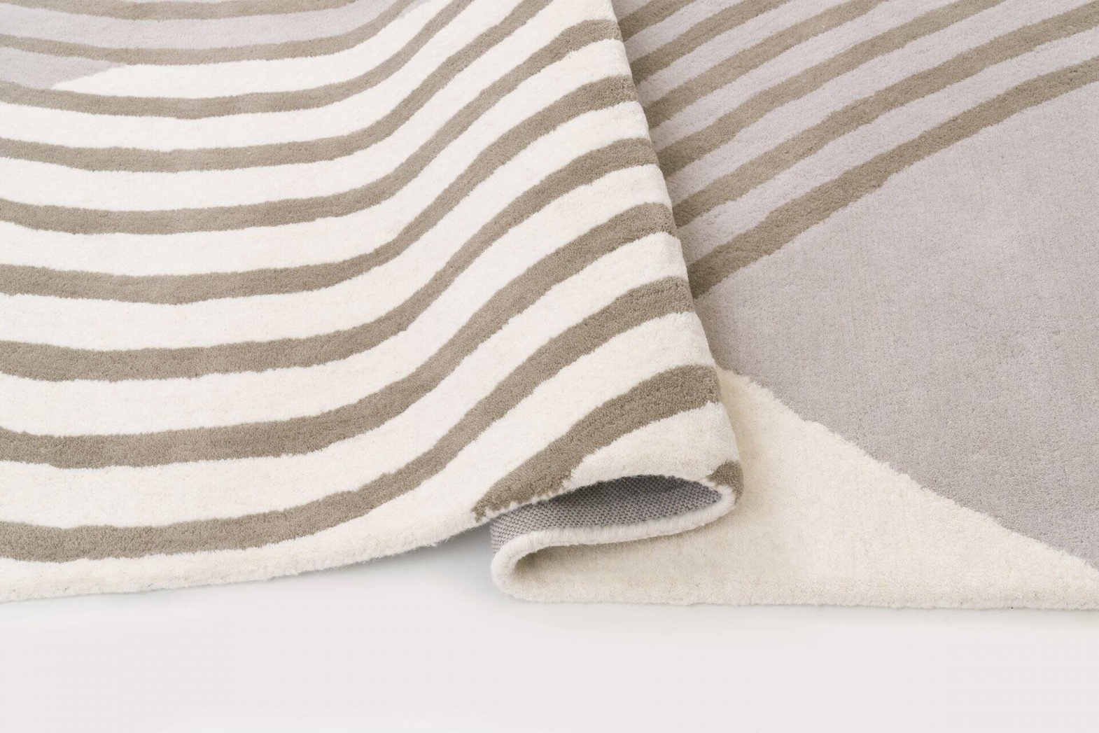 Carpet Decor :: Dywan Wave beżowo-szary ręcznie wykonany wełna i wiskoza